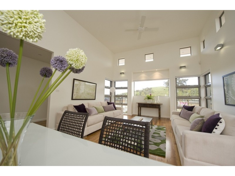 12 Barratta Street, Crace ACT 2911