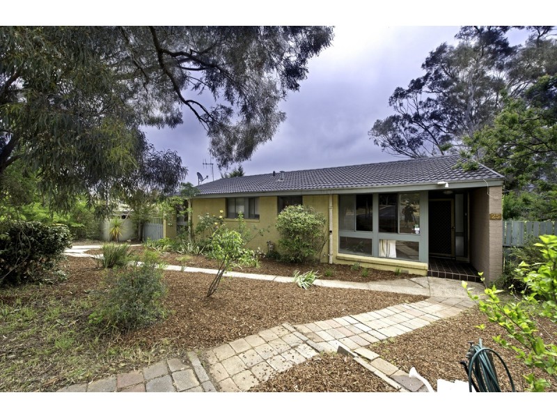 25 Baddeley Crescent, Spence ACT 2615