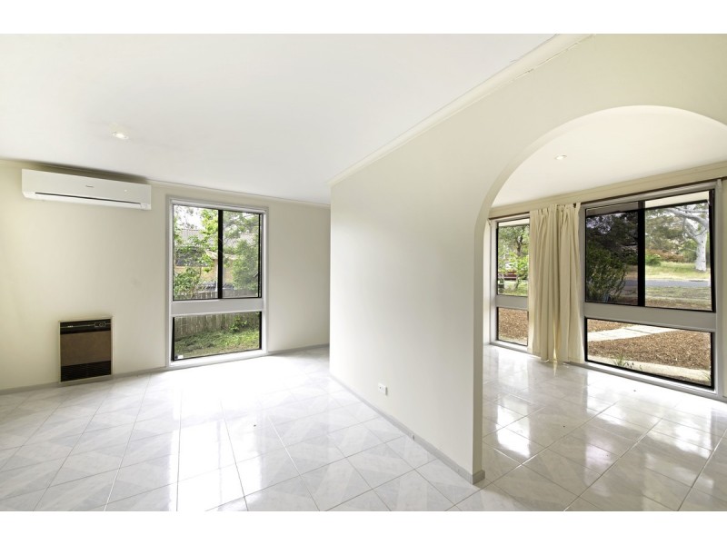 25 Baddeley Crescent, Spence ACT 2615