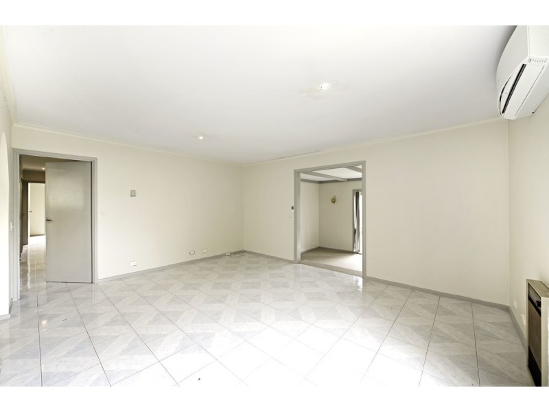 25 Baddeley Crescent, Spence ACT 2615