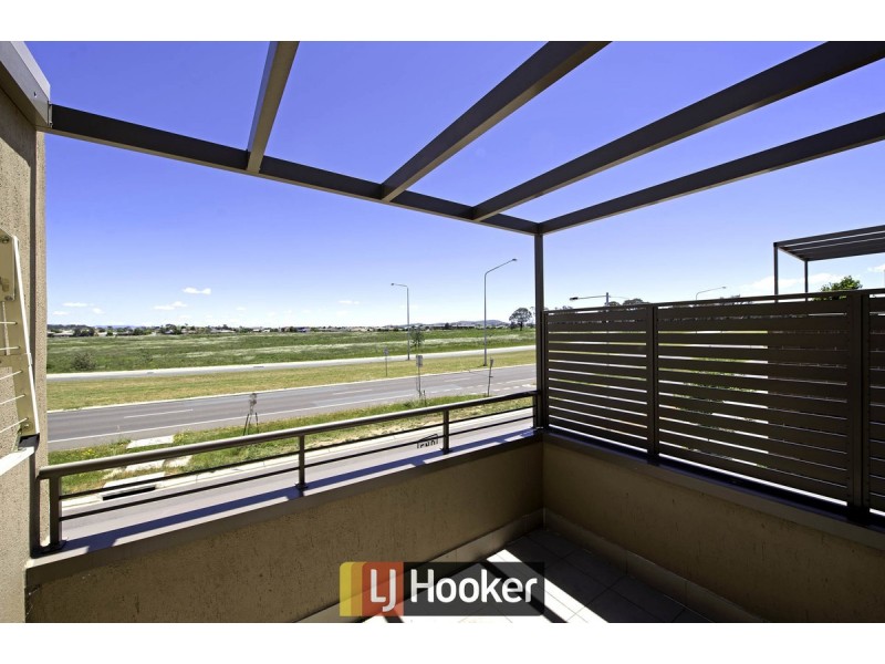 35/134 Flemington Road, Harrison ACT 2914