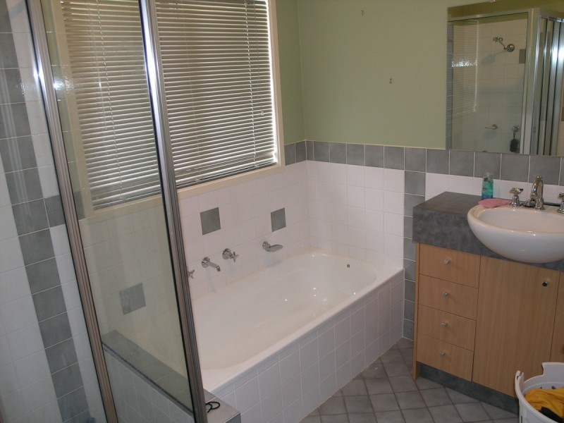 10 Yumba Avenue, Ngunnawal ACT 2913