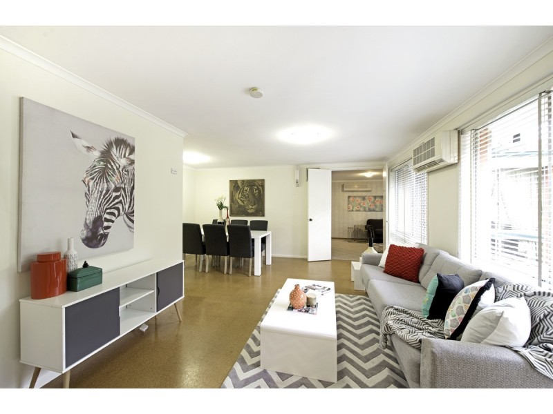 88 Chuculba Crescent, Giralang ACT 2617