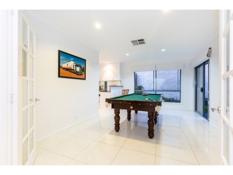 8 Arndt Street, Forde ACT 2914