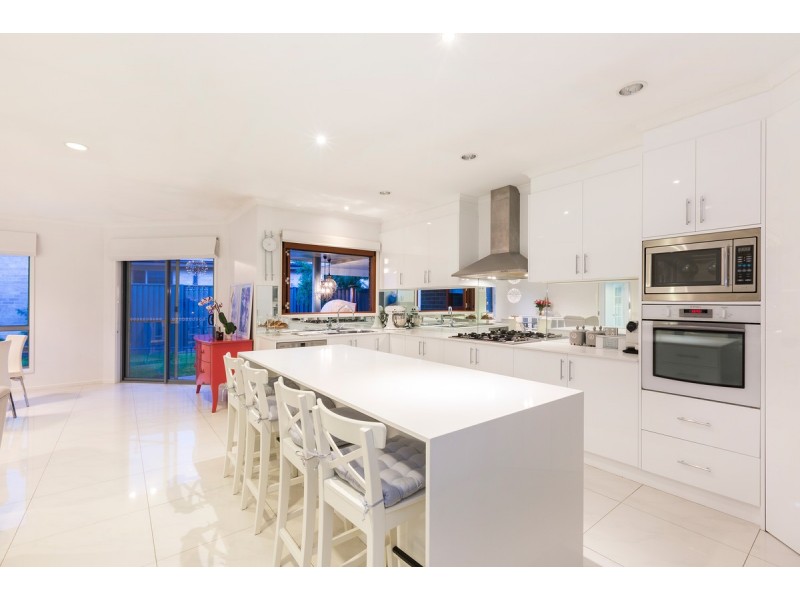8 Arndt Street, Forde ACT 2914