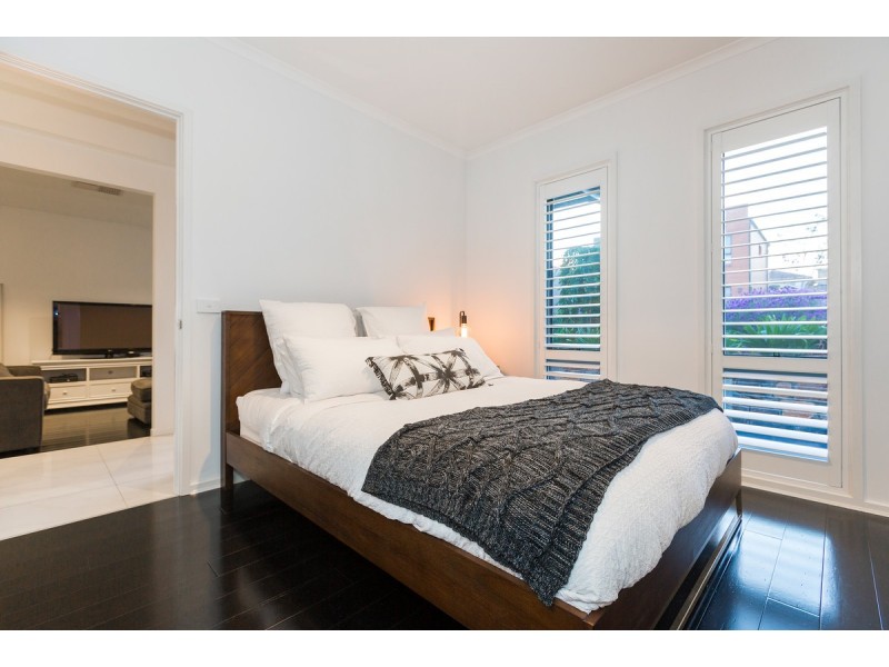 8 Arndt Street, Forde ACT 2914