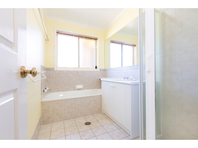 98 Jabanungga Avenue, Ngunnawal ACT 2913