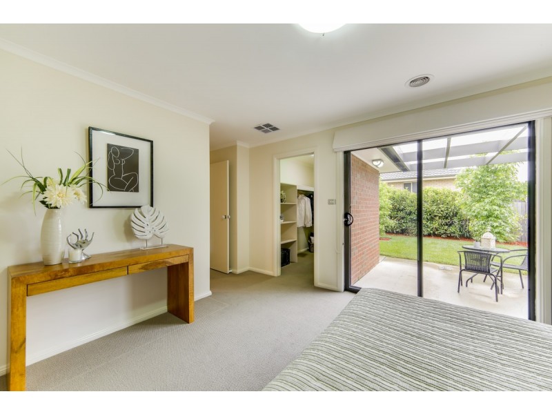 18 Overall Avenue, Casey ACT 2913