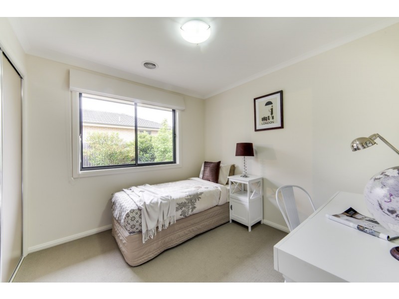 18 Overall Avenue, Casey ACT 2913