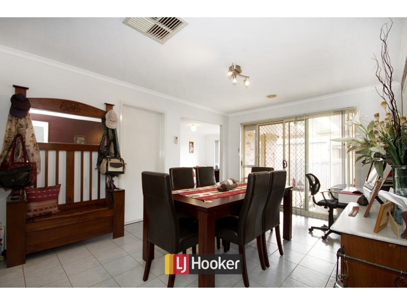 5 Elm Grove, Gungahlin ACT 2912