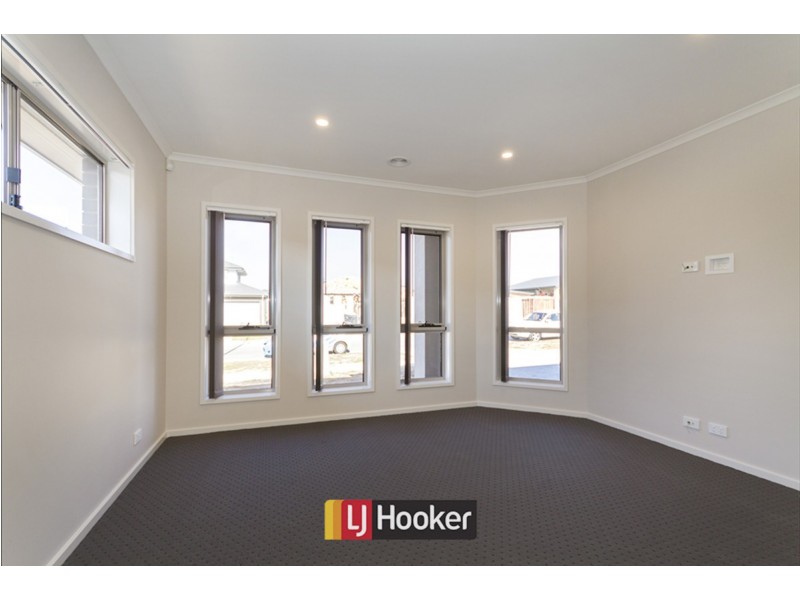 27 Ken Tribe Street, Brindabella NSW 2611