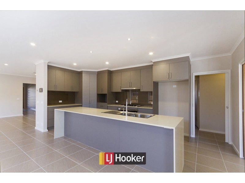 27 Ken Tribe Street, Brindabella NSW 2611