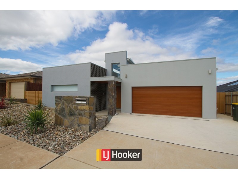 12 Villaret Street, Harrison ACT 2914