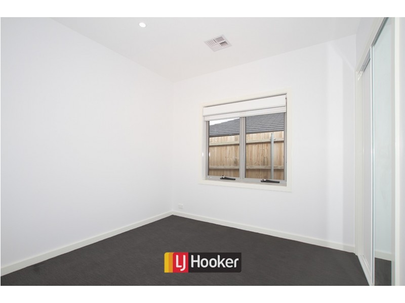 12 Villaret Street, Harrison ACT 2914