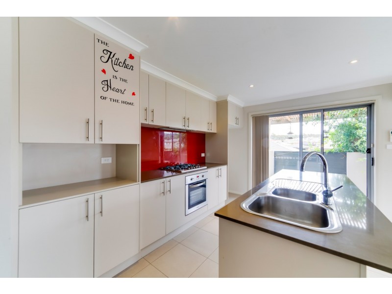 6 Plimsoll Drive, Casey ACT 2913