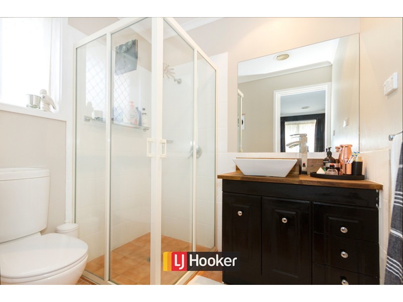 10 Inkerman Street, Amaroo ACT 2914