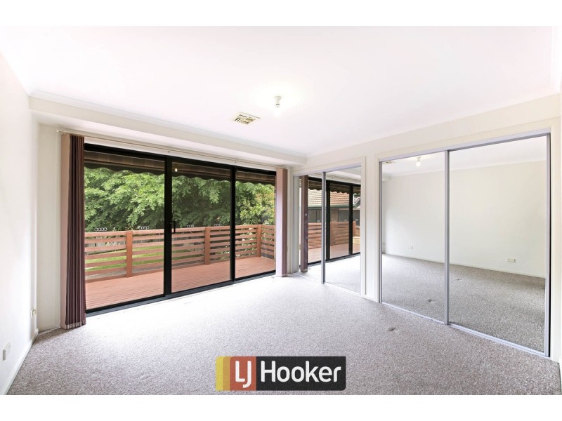 12 Amagula Avenue, Ngunnawal ACT 2913