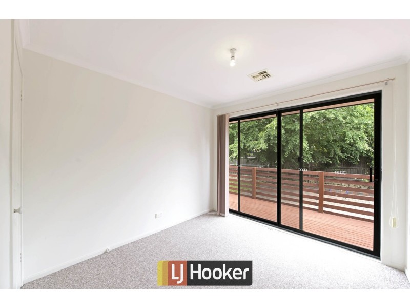 12 Amagula Avenue, Ngunnawal ACT 2913