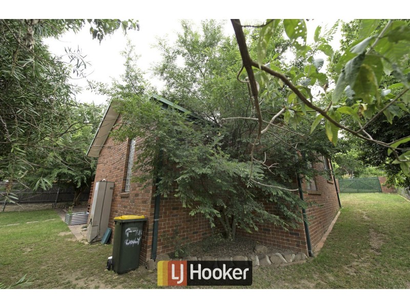 12 Amagula Avenue, Ngunnawal ACT 2913