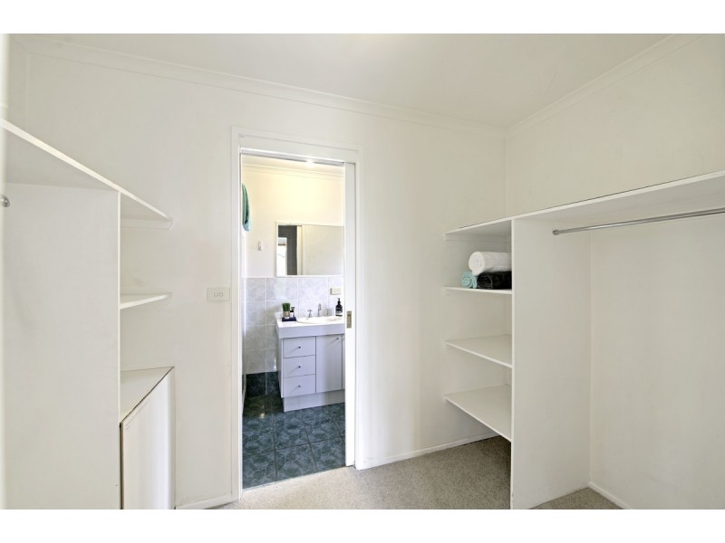 13 Hughes Crescent, Ngunnawal ACT 2913