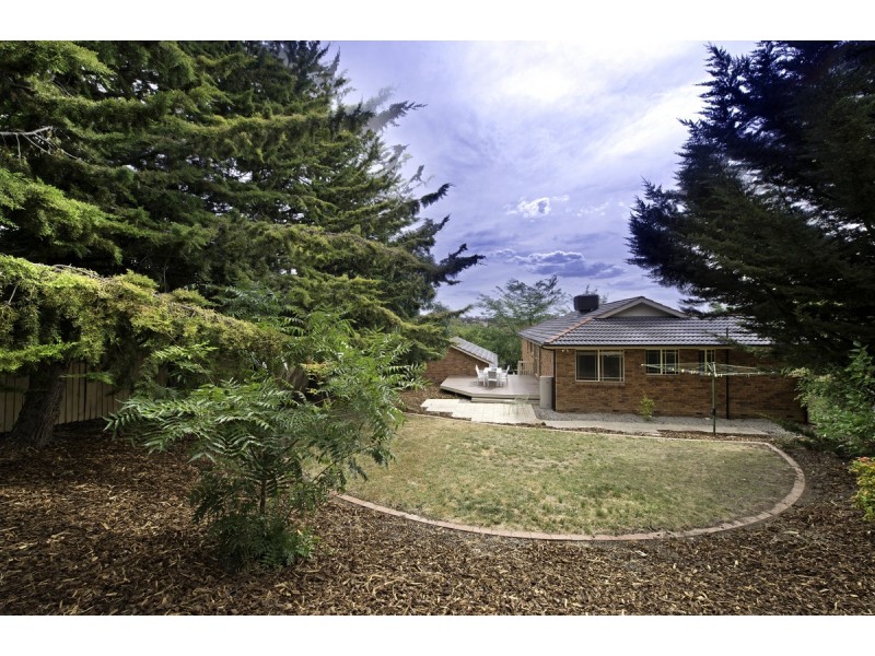 13 Hughes Crescent, Ngunnawal ACT 2913