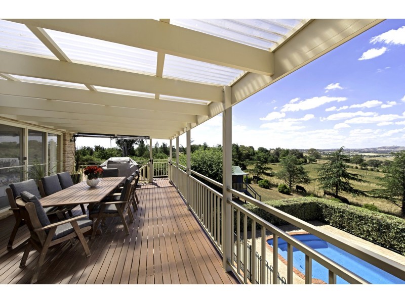 25 Irvine Drive, Yass NSW 2582