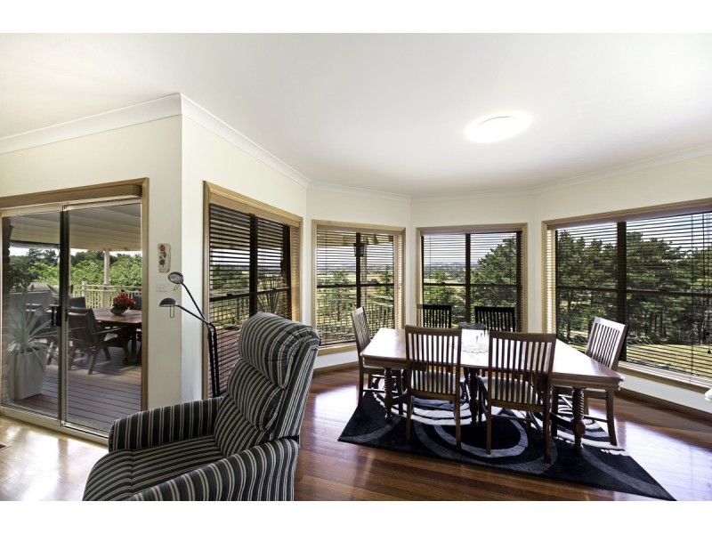 25 Irvine Drive, Yass NSW 2582