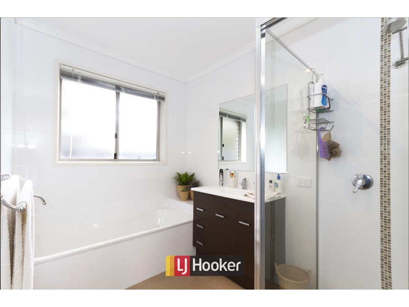 5 Bromham Street, Forde ACT 2914