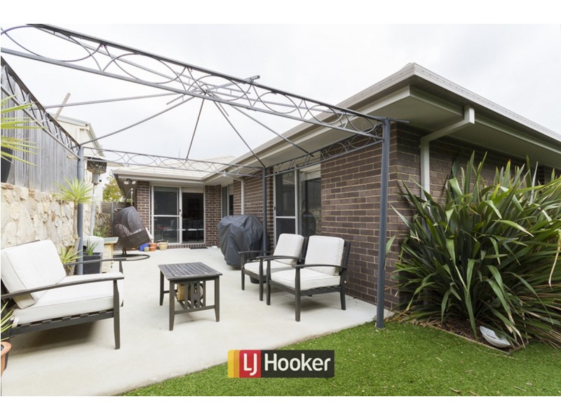 5 Bromham Street, Forde ACT 2914