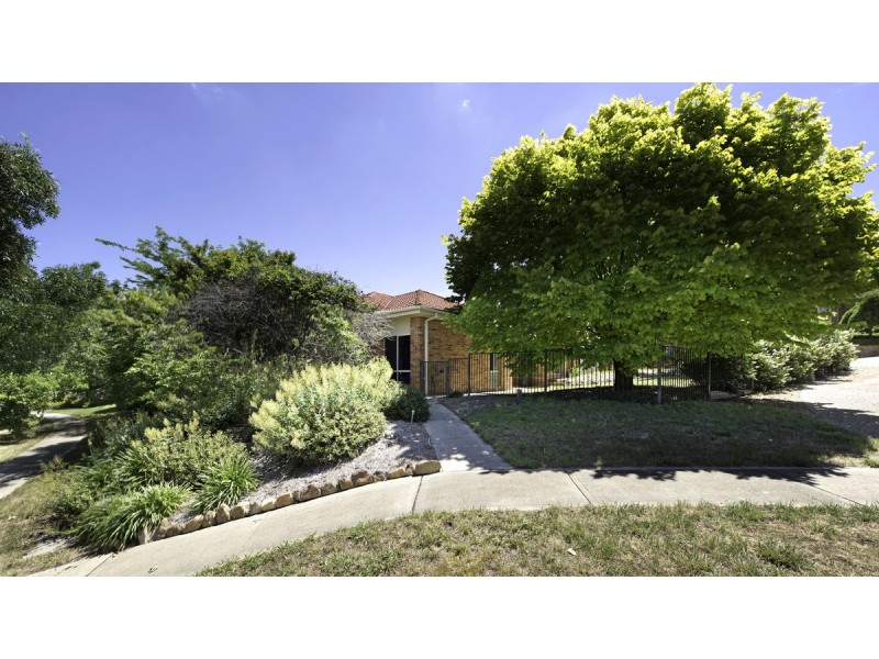 33 McClelland Avenue, Nicholls ACT 2913