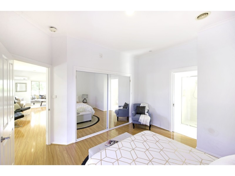 33 McClelland Avenue, Nicholls ACT 2913