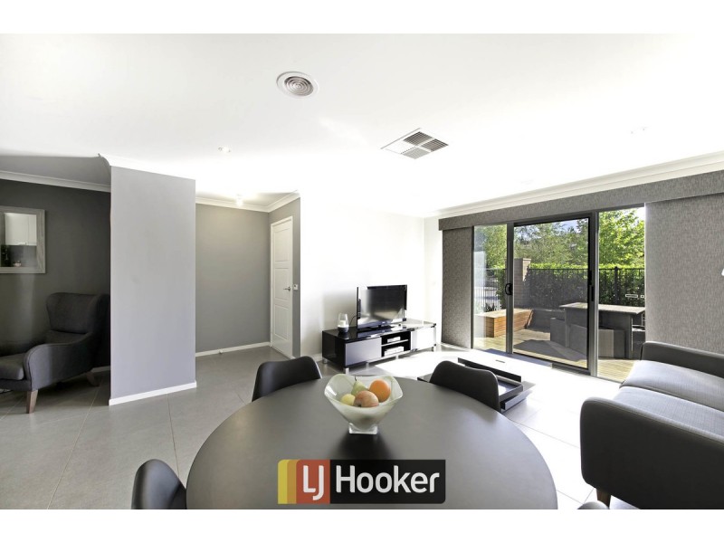 7/10 Charles Perkins, Bonner ACT 2914