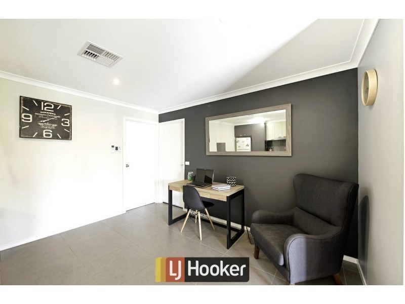 7/10 Charles Perkins, Bonner ACT 2914