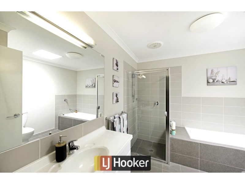 7/10 Charles Perkins, Bonner ACT 2914