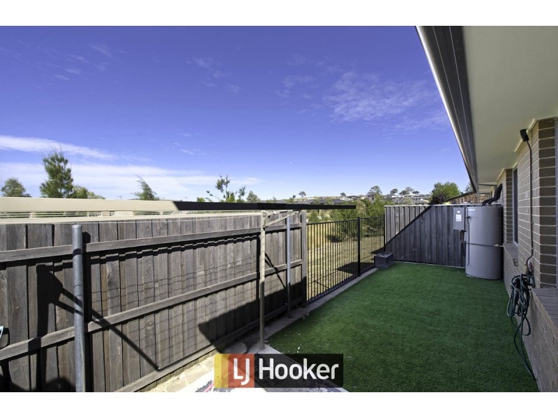 7/10 Charles Perkins, Bonner ACT 2914