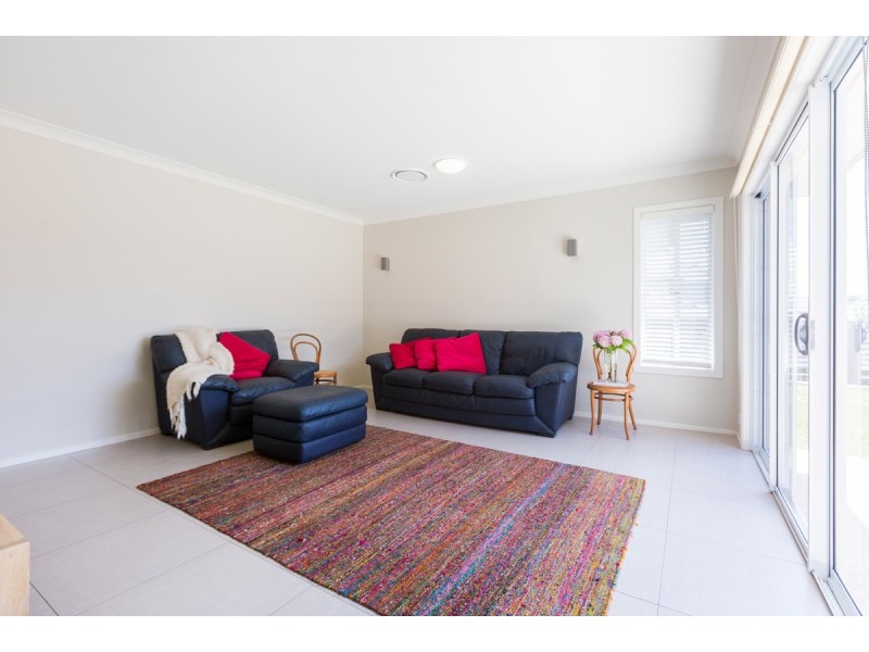 33 Turbayne Crescent, Forde ACT 2914