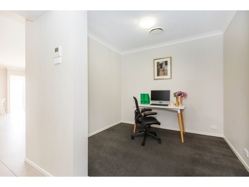 33 Turbayne Crescent, Forde ACT 2914