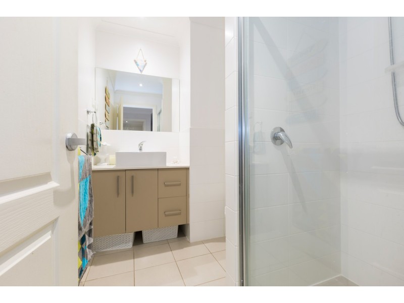 33 Helen Leonard Crescent, Forde ACT 2914