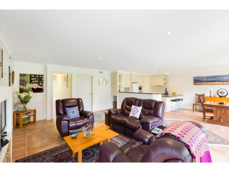 14 Kangaroo Close, Nicholls ACT 2913