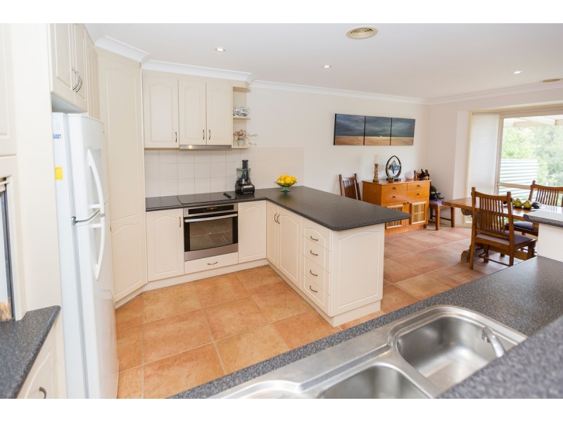 14 Kangaroo Close, Nicholls ACT 2913