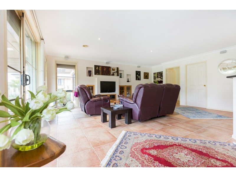 14 Kangaroo Close, Nicholls ACT 2913