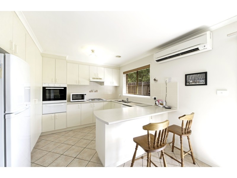2/15 Barrington Crescent, Amaroo ACT 2914