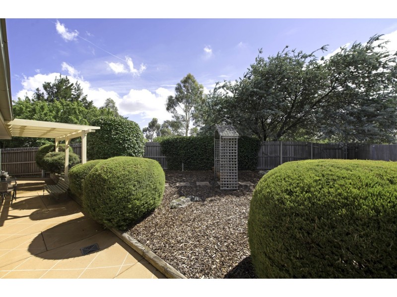 2/15 Barrington Crescent, Amaroo ACT 2914