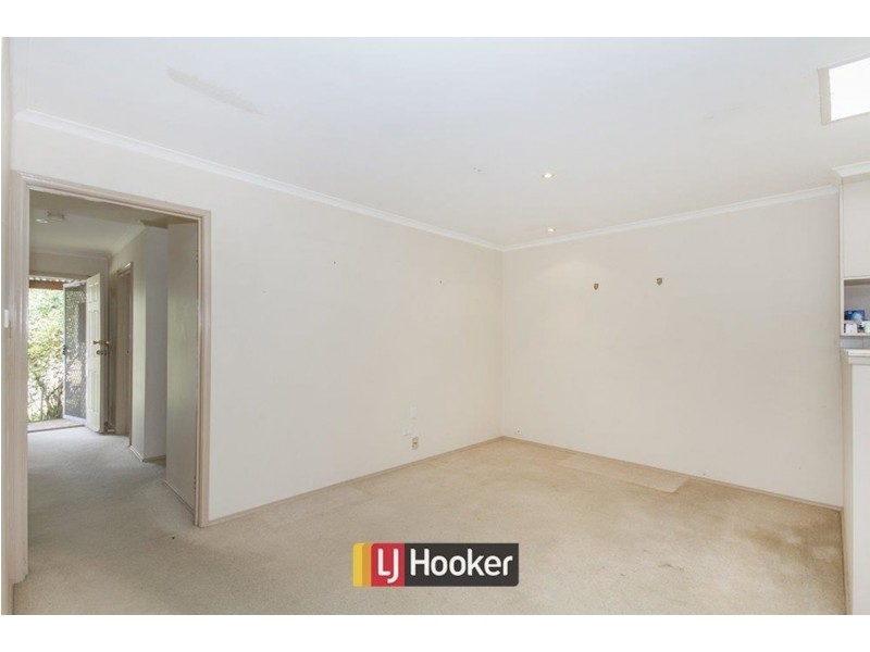 17 Elyard Place, Dunlop ACT 2615