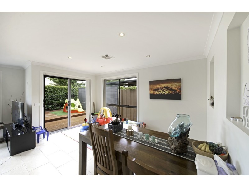 18 Hesba Brinsmead Street, Franklin ACT 2913