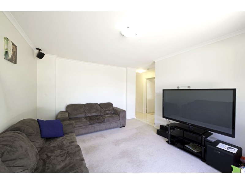 9 Henry Sutton Circuit, Dunlop ACT 2615