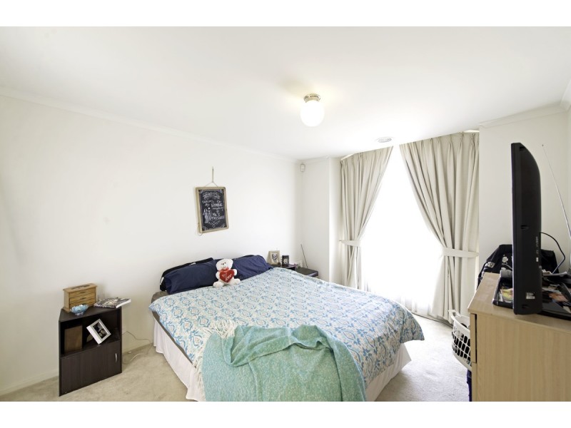 9 Henry Sutton Circuit, Dunlop ACT 2615
