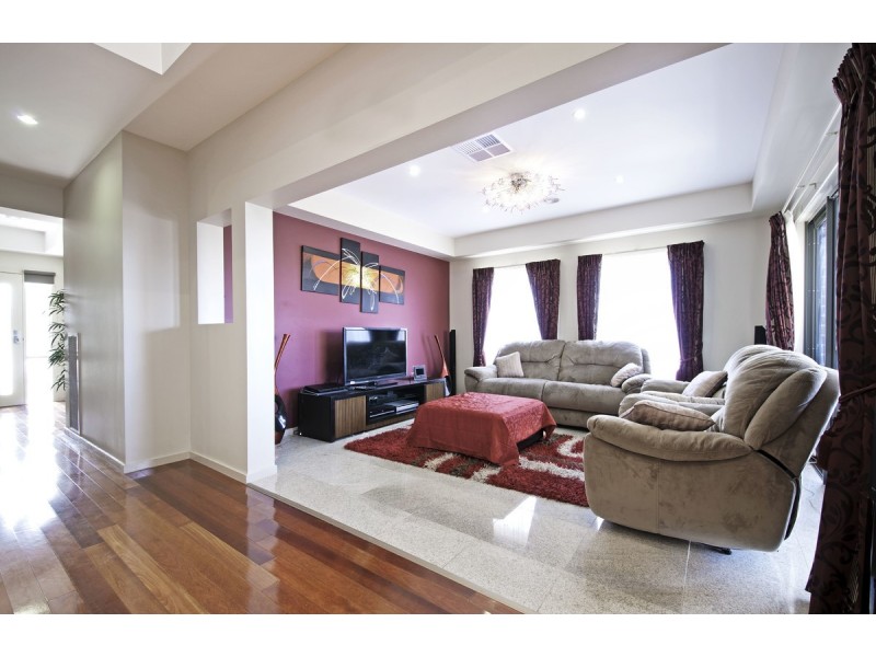 9 Eumarrah Street, Bonner ACT 2914