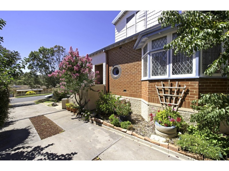 27 Shaw Street, Yass NSW 2582