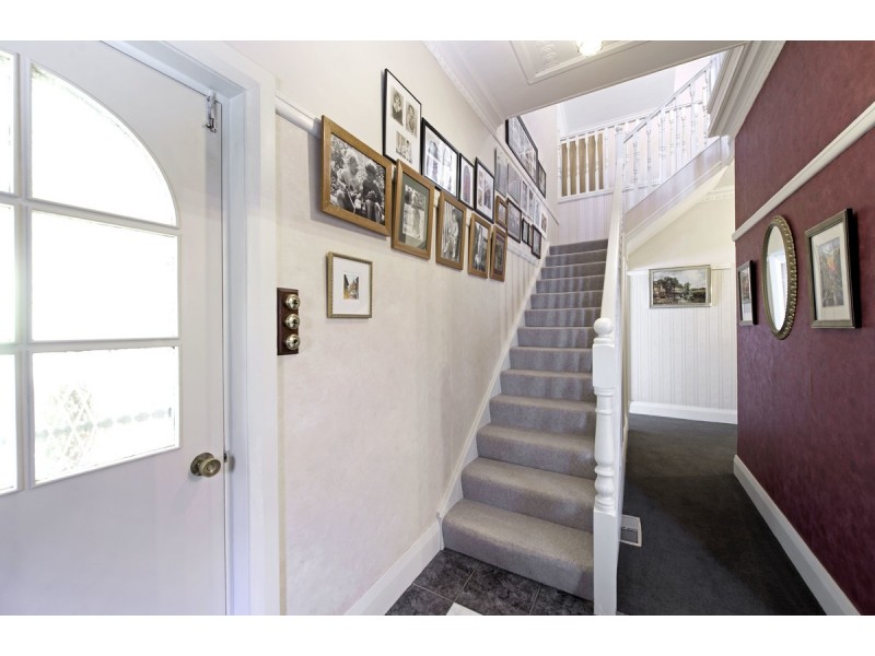 27 Shaw Street, Yass NSW 2582